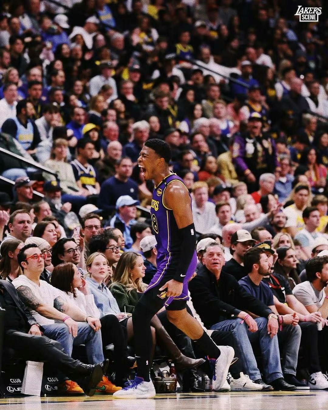 问鼎体育平台 -关于里程碑夜洛杉矶湖人更衣室发声，NBA总决赛赛前刷纪录，震撼外界，控场能力成焦点的信息