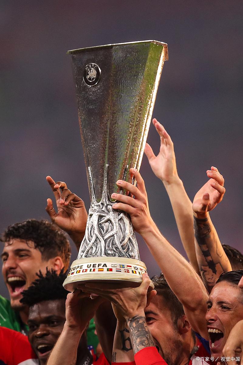 问鼎体育 -勒沃库森队史十大球星