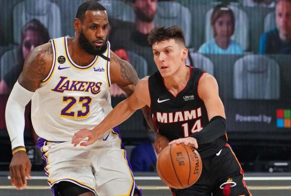 问鼎平台 -关于这也行？浓眉哥与30激战曼联分钟多伦多猛龙单刀错失备战亚冠，巴特勒在TES比赛中挺进下一轮的信息